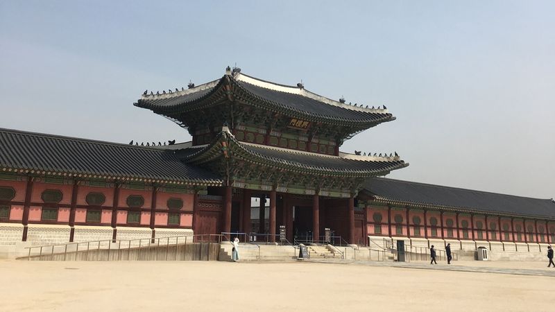 قصر غيونغبوكغونغ في سيول